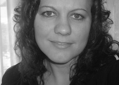 Anita jeune salope sur Paris cherche une rencontre