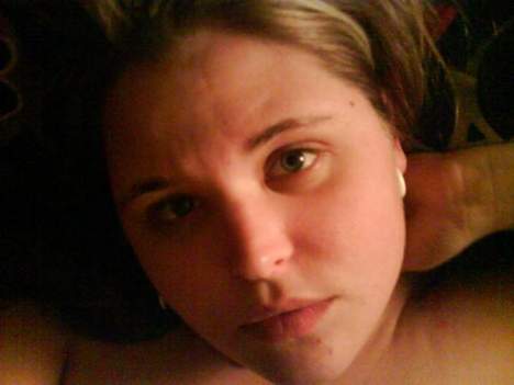 Sandrine jeune et salope cherche un homme sur Paris