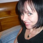 Francoise femme de 33 ans sur Paris cherche un homme seul